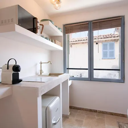 Pick A Flat's In - Rue Des Bouchonniers Apartment *
